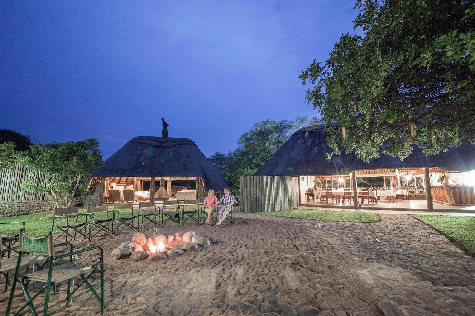 Rhino River Lodge Manyoni Private Game Reserve Екстер'єр фото